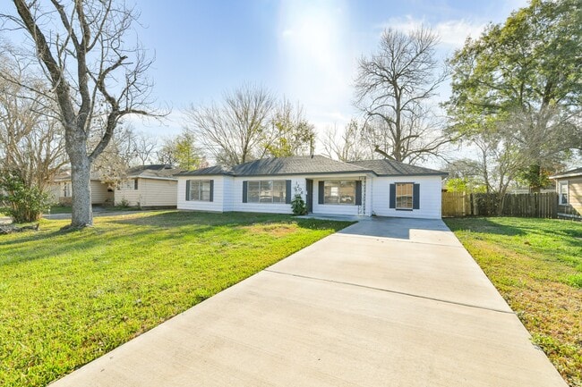 Foto del edificio - 1206 Houston Ave