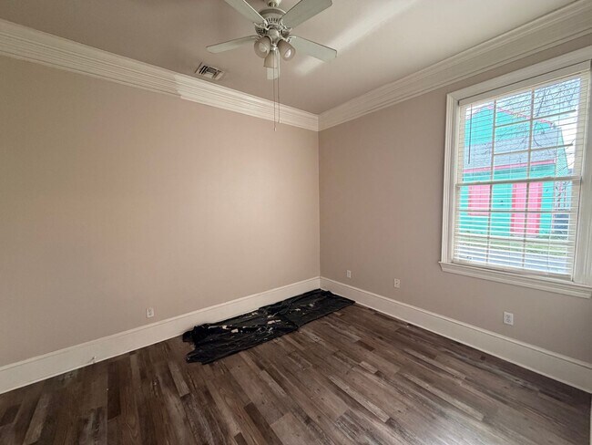 Foto del edificio - 503-505Third