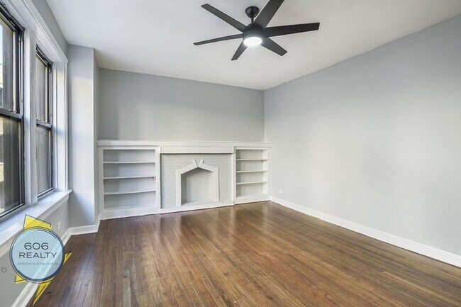 Foto del edificio - 1022 E Hyde Park Blvd