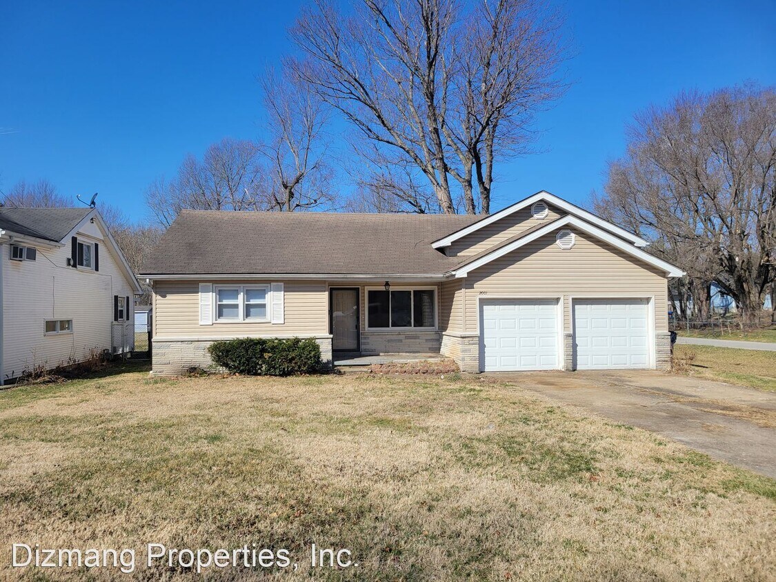 Foto principal - 3 br, 2 bath House - 2001 S. Linden Ave.