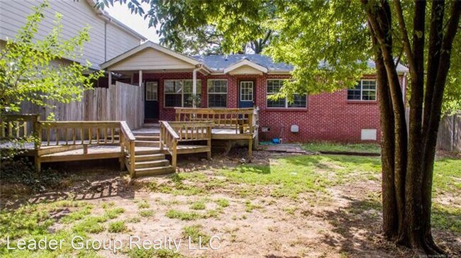Building Photo - 4 br, 4 bath House - 1306 Country Club Rd
