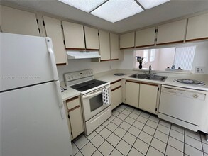 Building Photo - 5200 NW 31st Ave