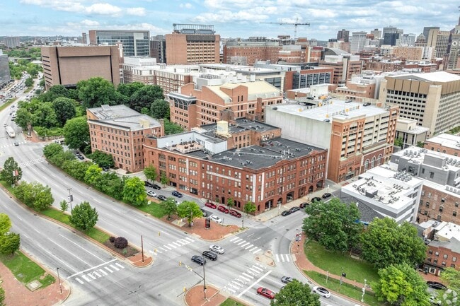 Interior Photo - Sail Cloth Factory Apartments