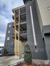 Building Photo - 1500 S 14th St W