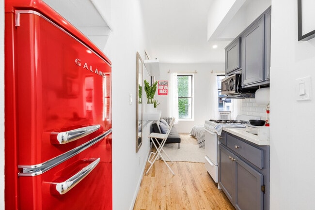 Foto del edificio - 412 E 119th St