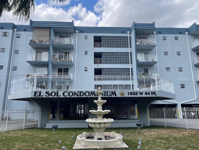 Foto del edificio - 1655 W 44th Pl
