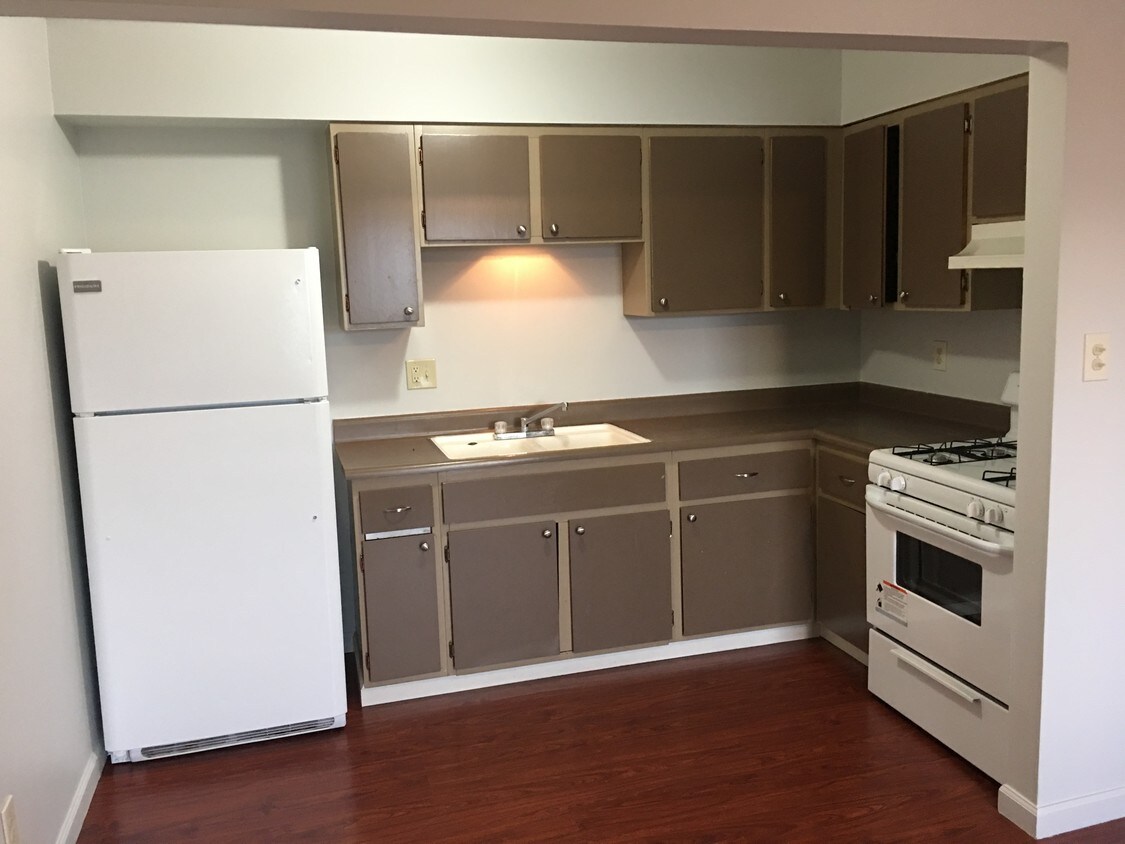 Cocina - 300 S Carson Meadow Dr