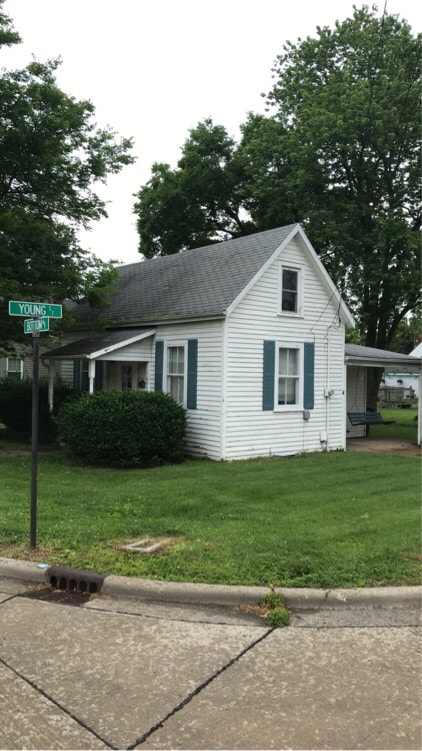 Primary Photo - 603 W Bottom Ave