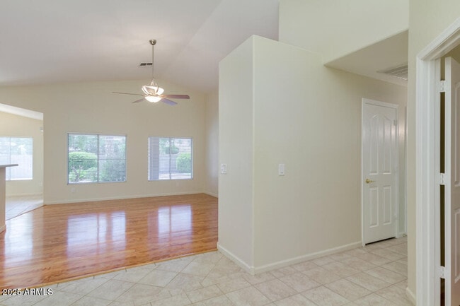 Foto del edificio - 15870 N 162 Ln