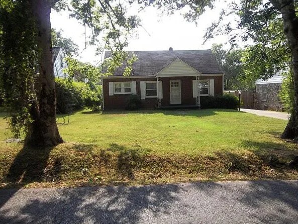 Primary Photo - 3103 Wingate Ave