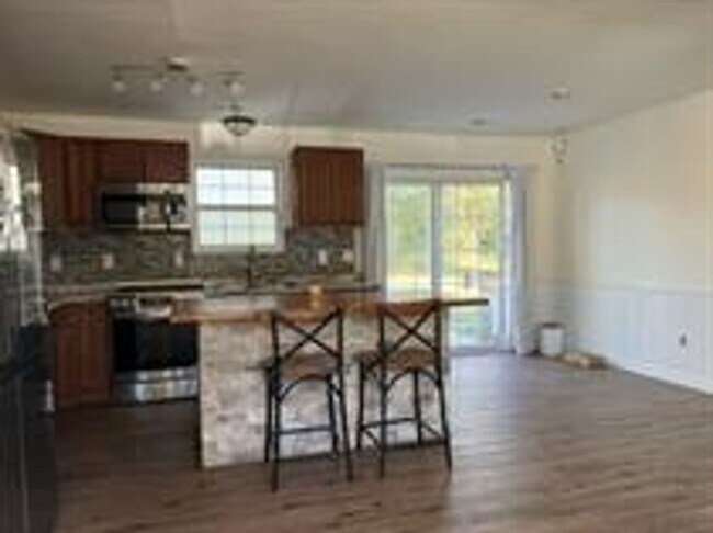 Foto del edificio - 108 Mimosa Cir