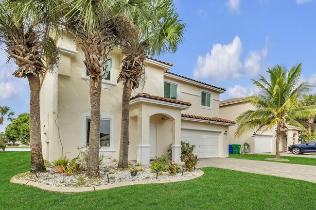 Foto del edificio - 4554 SW 127th Terrace