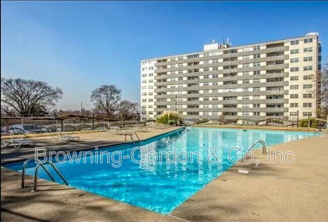 Foto del edificio - 3415 West End Ave