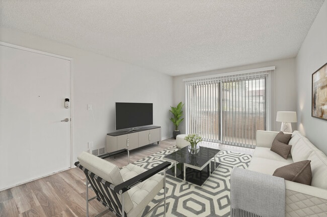 Building Photo - Welcome Home to James Apartment Lakewood , WA