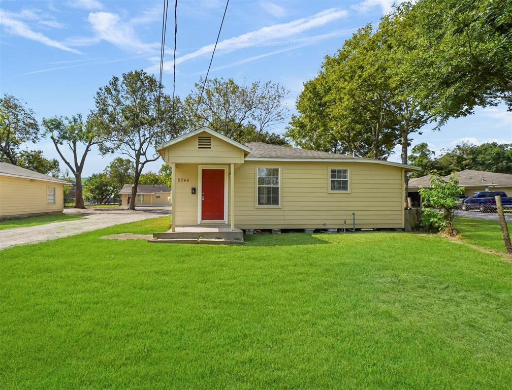 Primary Photo - 8244 Hartford St