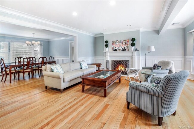 Foto del edificio - 97 Glen Oaks Dr