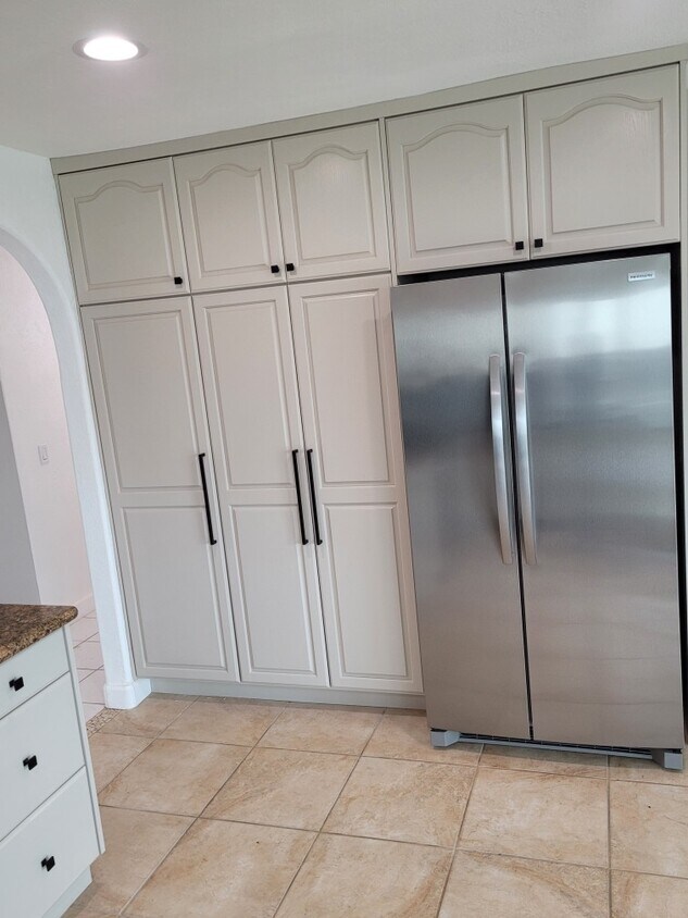 Building Photo - 2557 Felinda Way