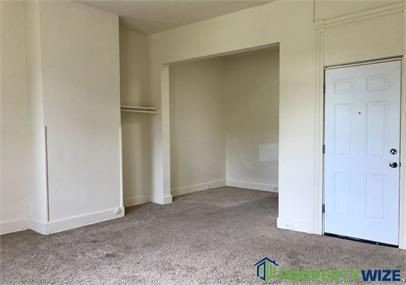 Building Photo - 3300-3R Auchentoroly Terrace