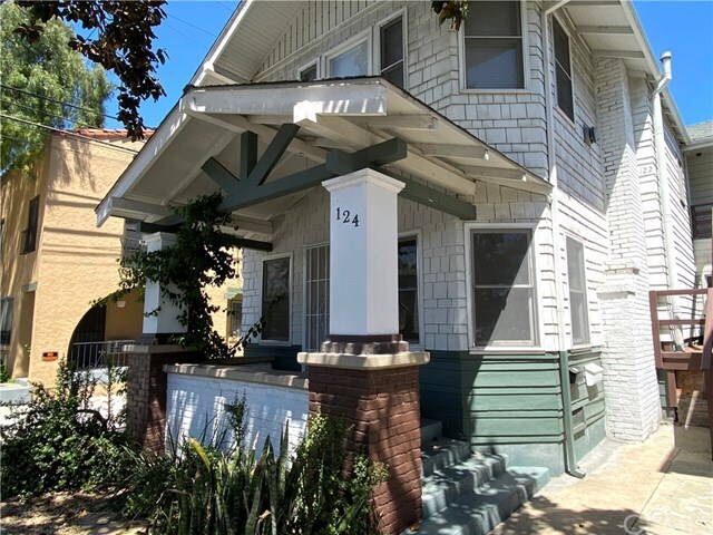 Building Photo - 124 Gaviota Ave