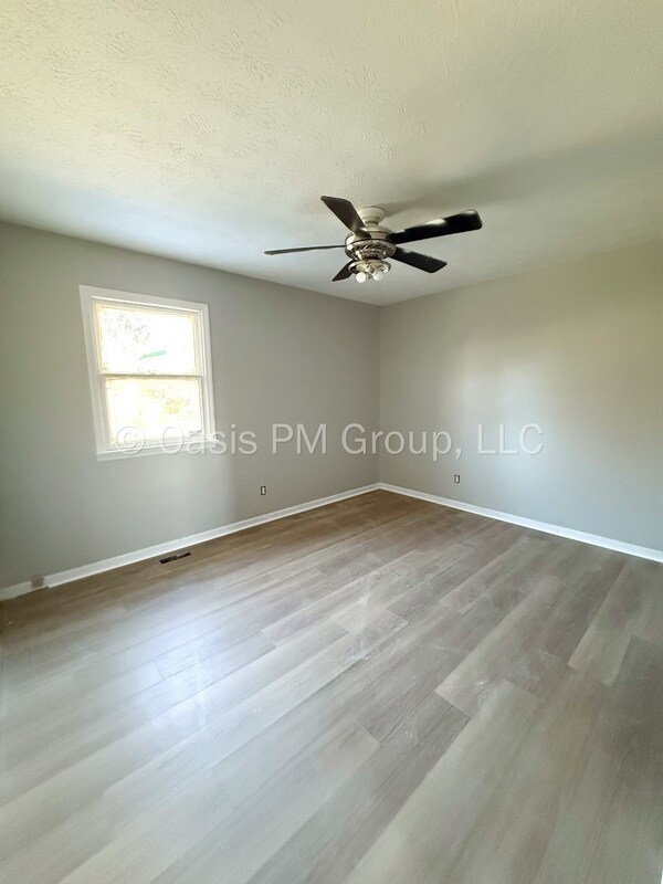 Foto del edificio - 9577 OH-104