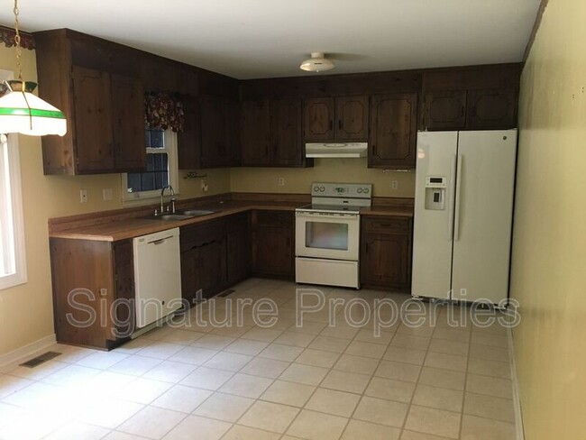 Building Photo - 5127 Timbercreek Ct