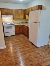 Building Photo - Greenville Apartments