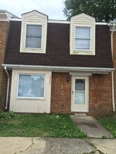 Building Photo - 3339 Golden Oaks Ln