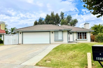 Building Photo - 12320 Yuma Ct