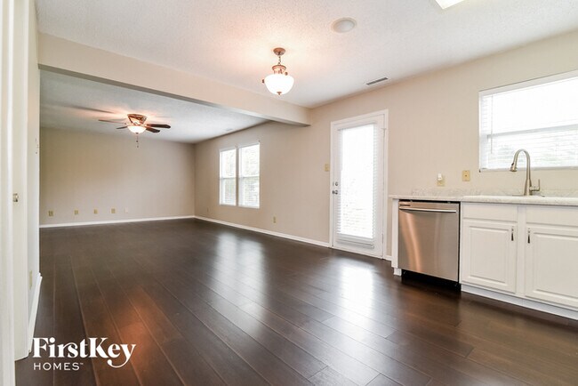 Foto del edificio - 961 Springside Ct
