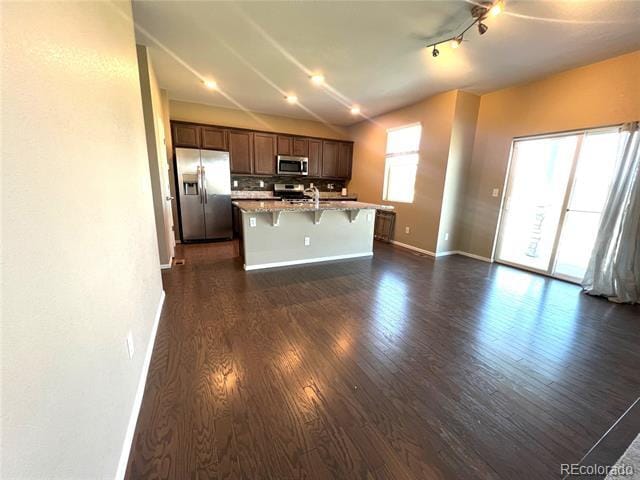 Foto del edificio - 5837 High Timber Cir