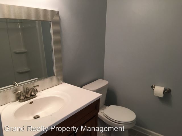 Foto del edificio - 2646 Quincy St NE