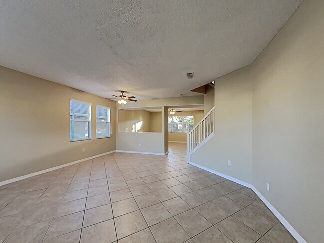 Foto del edificio - 1516 Blue Sky Way