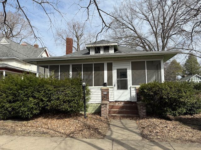 Primary Photo - Home near Bradley University