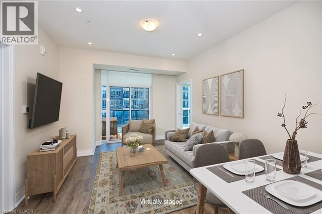 Building Photo - 16 Concord Pl