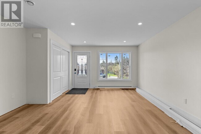 Photo du bâtiment - 305 Petty Harbour Rd