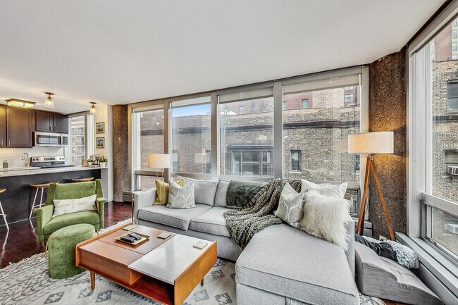 Foto del edificio - 1300 N Astor St