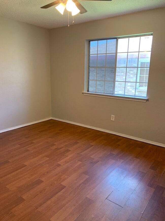 Foto del edificio - 4427 Las Haciendas Dr