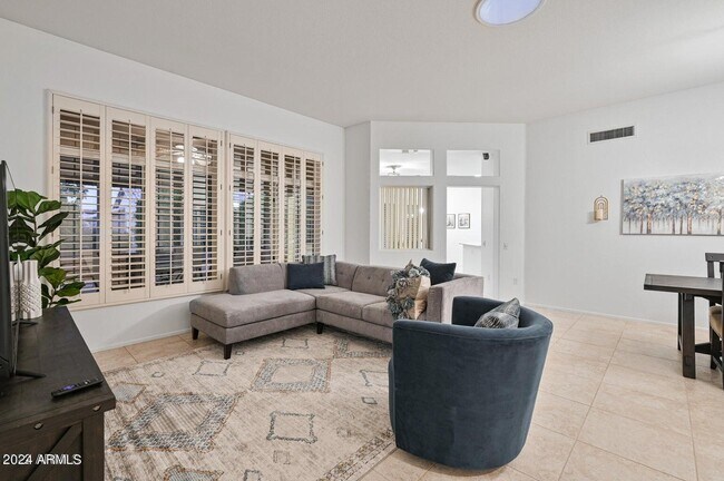 Building Photo - 14508 W Corral Dr