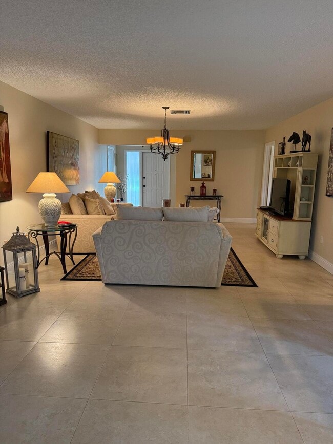 Building Photo - 6289 Red Cedar Cir