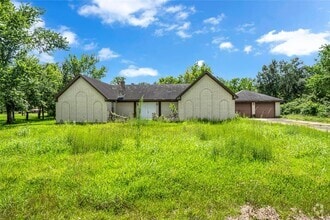 Building Photo - 1326 Carl Dr