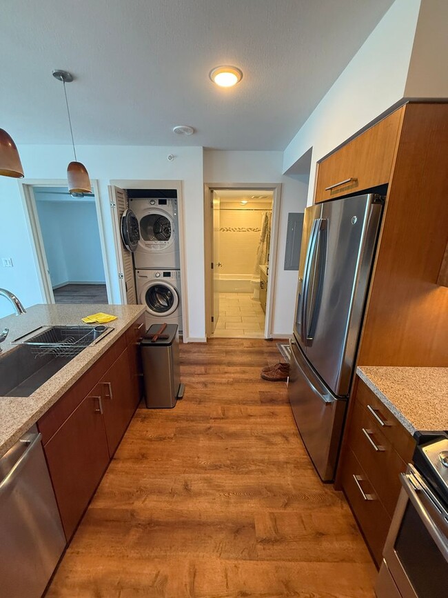 Foto del edificio - Luxury High-Floor 2BR/2BA Condo with Ocean...