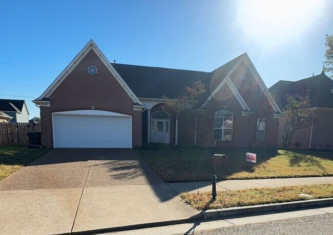 Foto del edificio - Charming 3 bedroom 2 bath home in Bartlett, TN - 1/2 Off The 1st Month's Rent