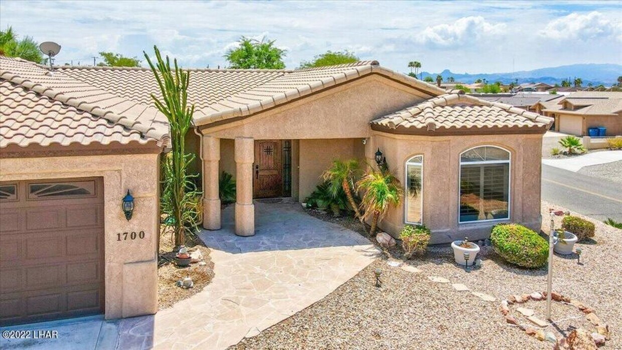 Primary Photo - Beautiful FURNISHED 3 Bed 2 Bath Pool Home...