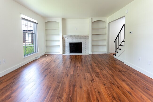 Foto del edificio - 15 Canterbury Woods St