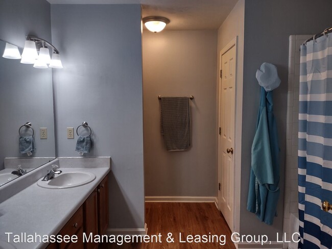 Foto del edificio - 3 br, 2 bath House - 7345 Hollis Street
