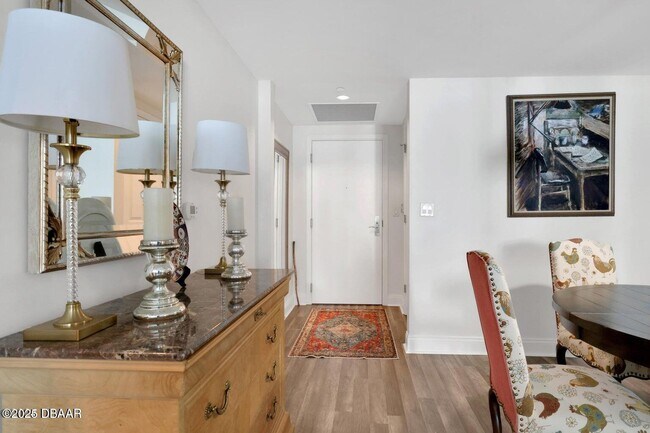 Foto del edificio - 231 Riverside Dr