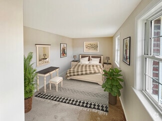 Building Photo - Meadowbrook Village