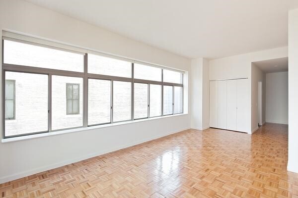 Foto del edificio - 33 Rector St