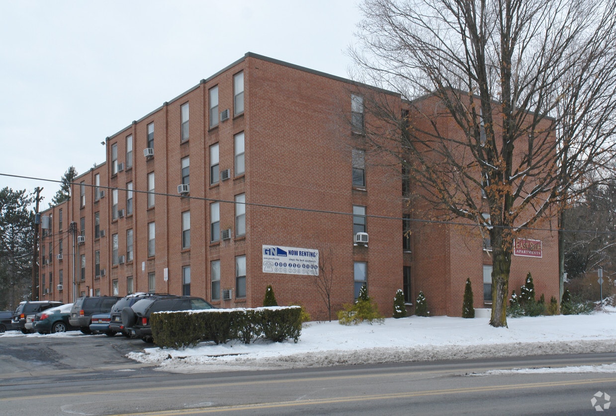 Building Photo - EastSide Apartments