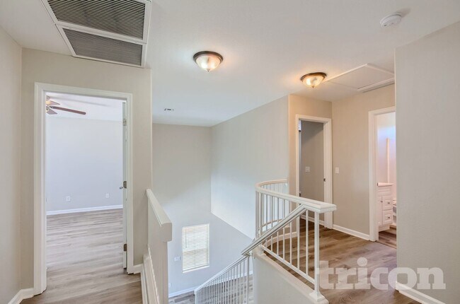 Foto del edificio - 13409 N 127th Dr